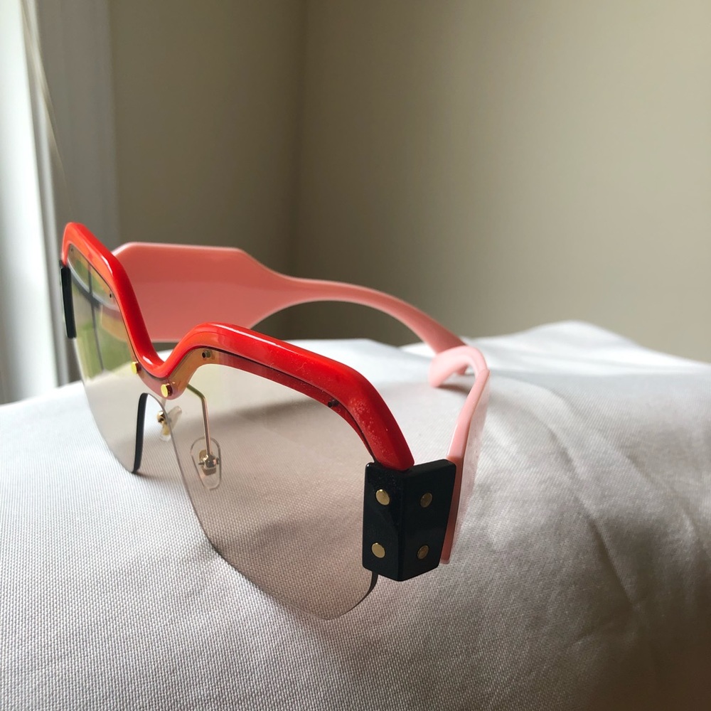 Sunglasses - Picture 3 of 3